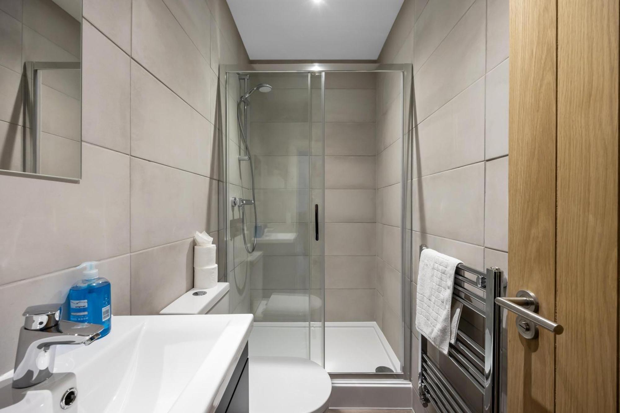 Queens Mile 1 With Free Parking By My Getaways Brighton Exterior photo